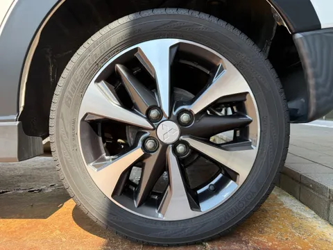 Mitsubishi eK X