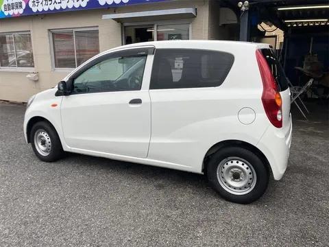 Subaru Pleo