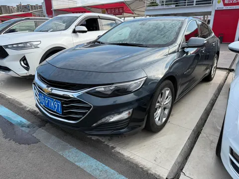 Chevrolet Malibu XL
