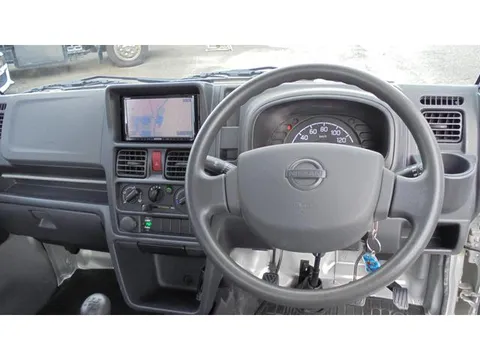 Nissan Clipper Truck