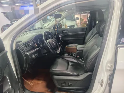 Jeep Grand Commander