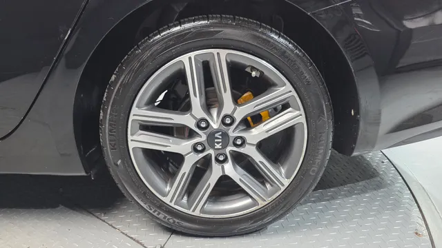 Kia Cerato (K3)