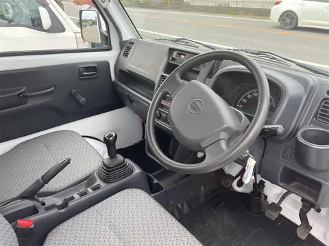 Nissan Clipper Truck