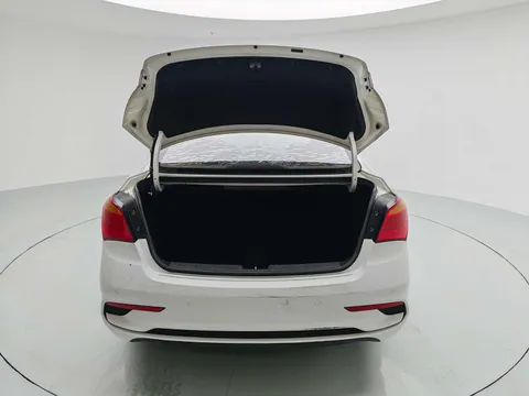 Hyundai Mistra