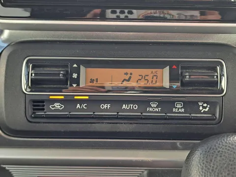 Suzuki Spacia Gear