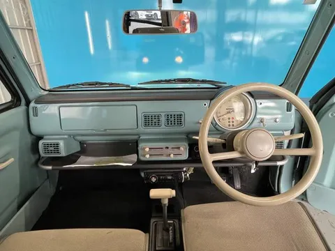 Nissan Pao