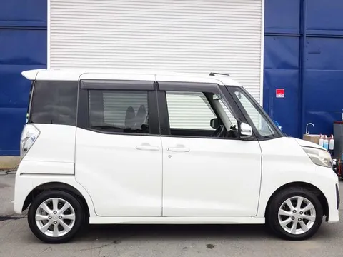 Mitsubishi eK Space Custom