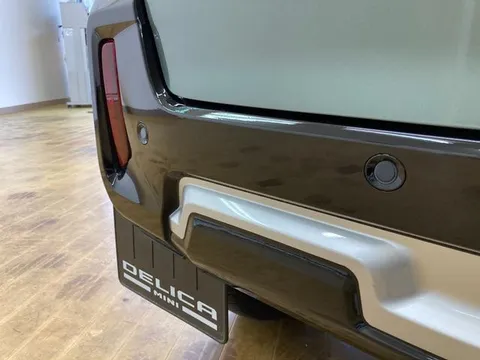 Mitsubishi Delica Mini