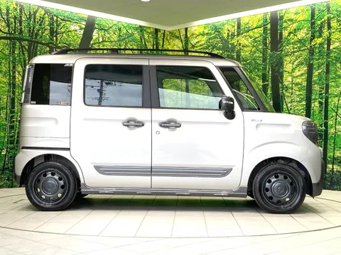 Suzuki Spacia Gear