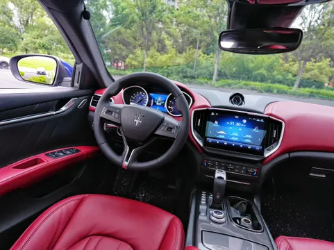 Maserati Ghibli
