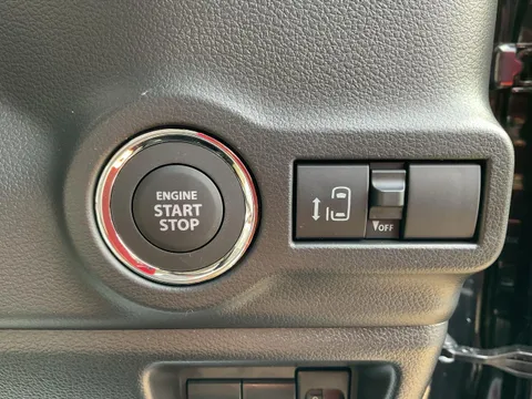 Suzuki Spacia Custom