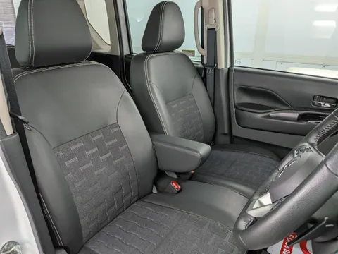 Mitsubishi Delica Mini