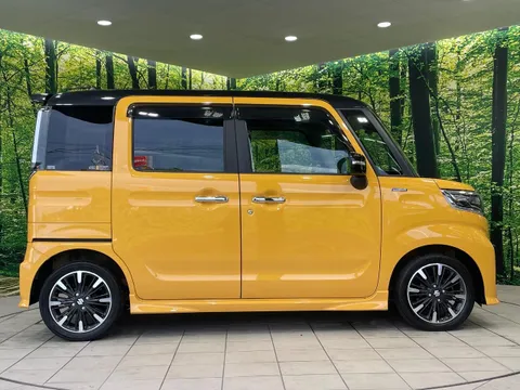 Suzuki Spacia Custom