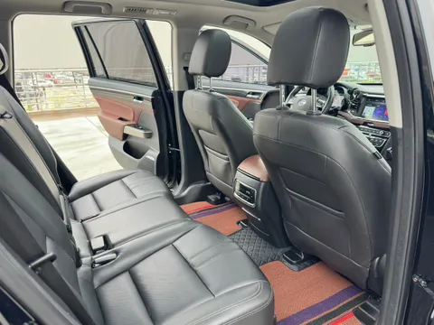 Gac GS8