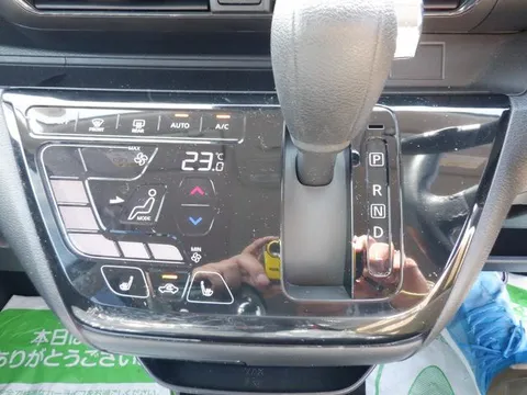 Mitsubishi eK X