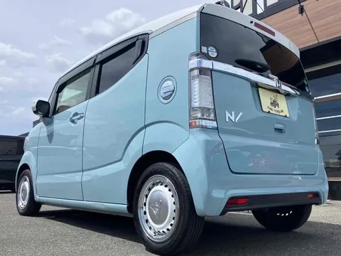 Honda N-BOX Slash