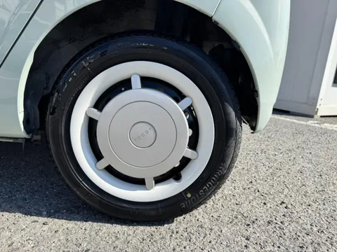 Daihatsu Mira Tocot