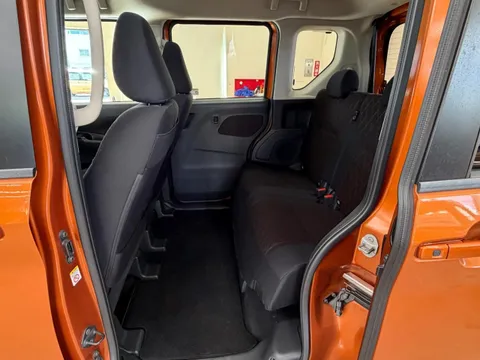 Mitsubishi eK X Space