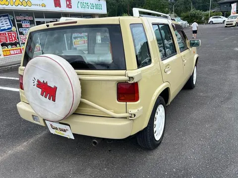Nissan Rasheen