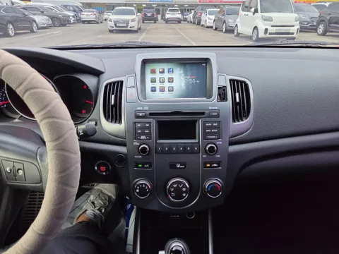 Kia Cerato (Forte)