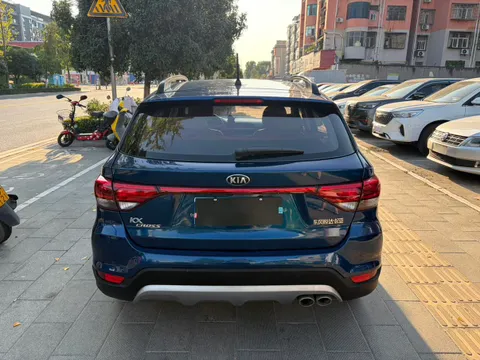 Kia KX