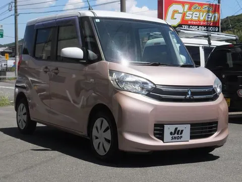 Mitsubishi eK Space