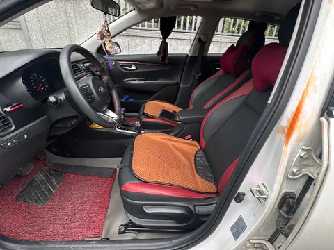 Kia KX