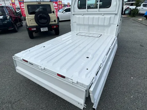 Nissan Clipper Truck