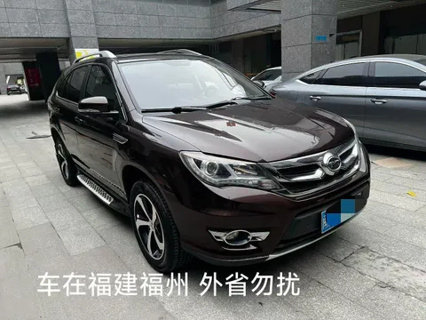 BYD S7
