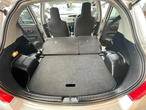 Toyota Yaris (Vitz)