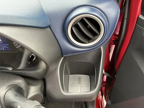 Mitsubishi eK X