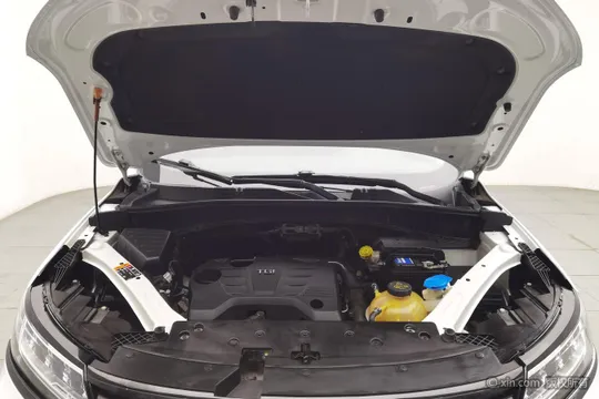 Roewe RX5