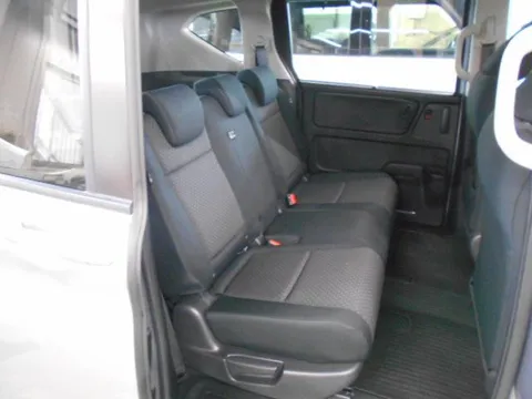 Honda Freed Plus