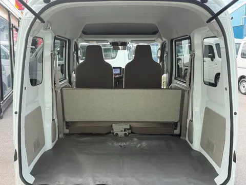 Nissan Clipper