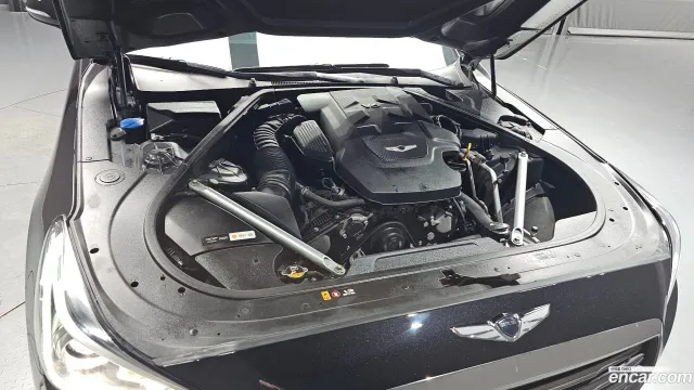 Genesis G90 (EQ900)