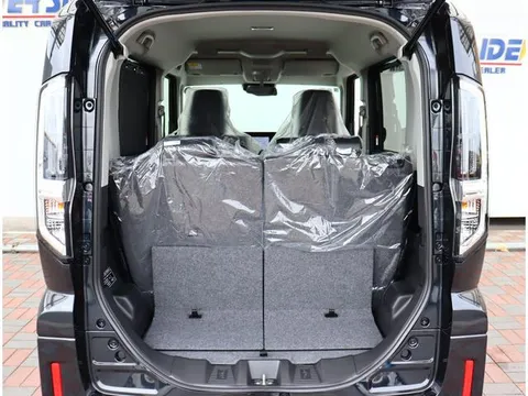 Suzuki Spacia Custom