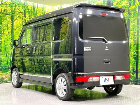 Mitsubishi Town Box