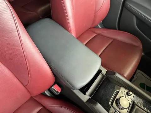Mazda MAZDA3 Fastback