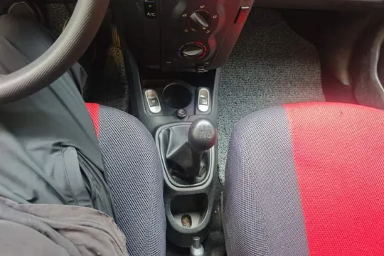 BYD F0