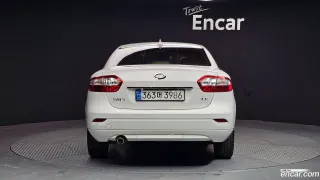 Renault SM3
