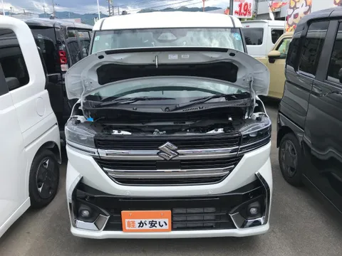 Suzuki Spacia Custom