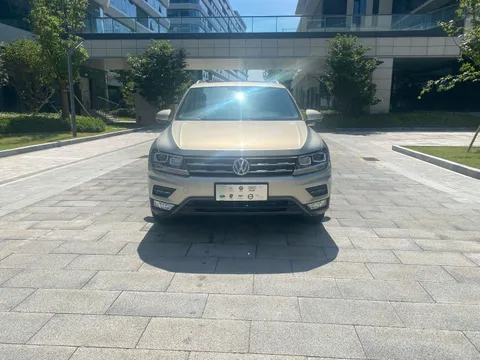 Volkswagen Tiguan L