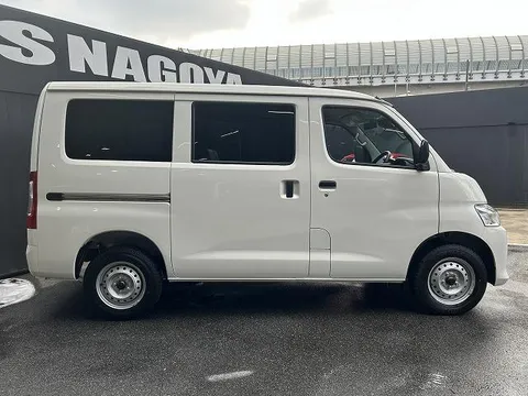 Toyota TownAce Van