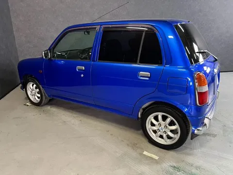 Daihatsu Mira Gino