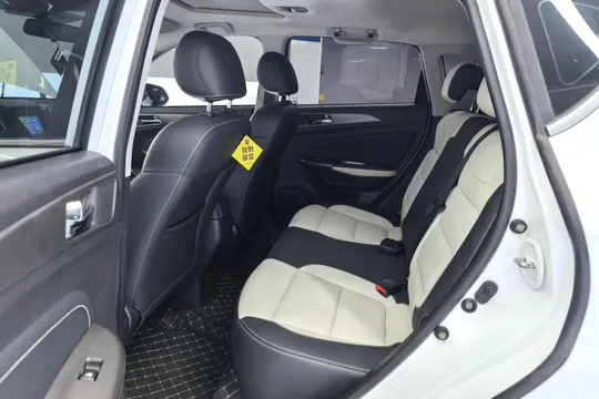 Changan CS35
