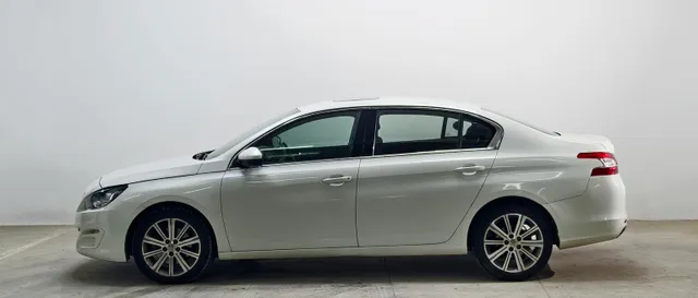 Peugeot 408