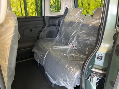 Mitsubishi Delica Mini