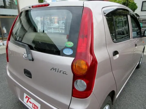 Daihatsu Mira