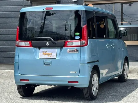 Suzuki Spacia