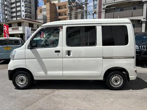 Daihatsu Hijet Cargo